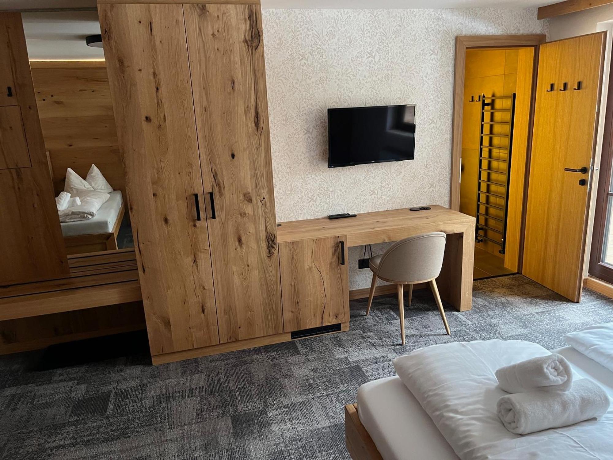 Tieflehner Hof Pitztalhaus Hotel 3*